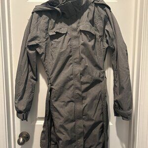 REI Women's Co-Op La Selva Heathered grey Rain Jacket in Size Medium